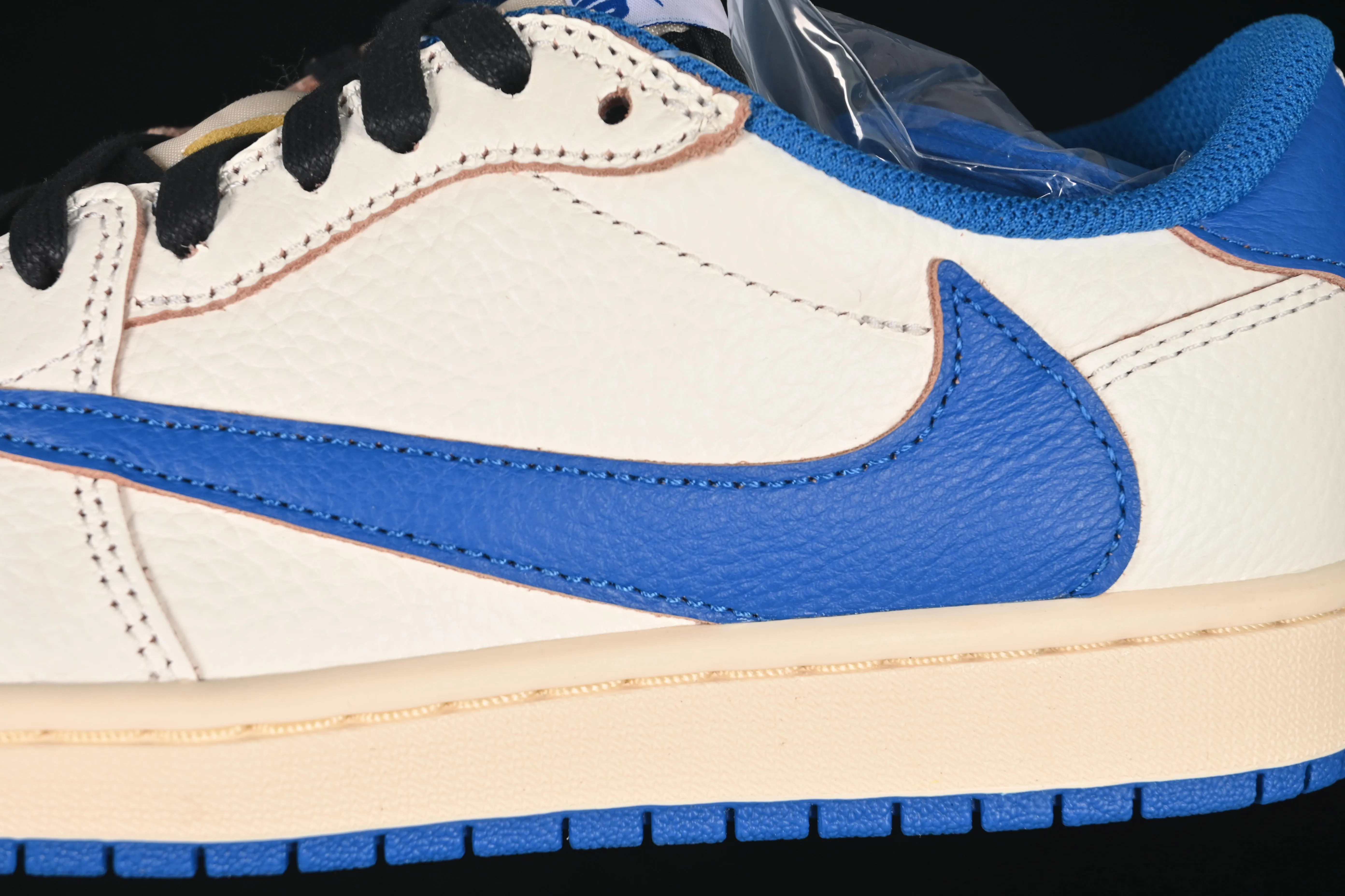 All categories Air Jordan Jordan series basketball shoes Air Jordan 1 Low LJR version Travis Scott x Air Jordan 1 Low OG AJ1 Joe 1 undercut low DM7866-104